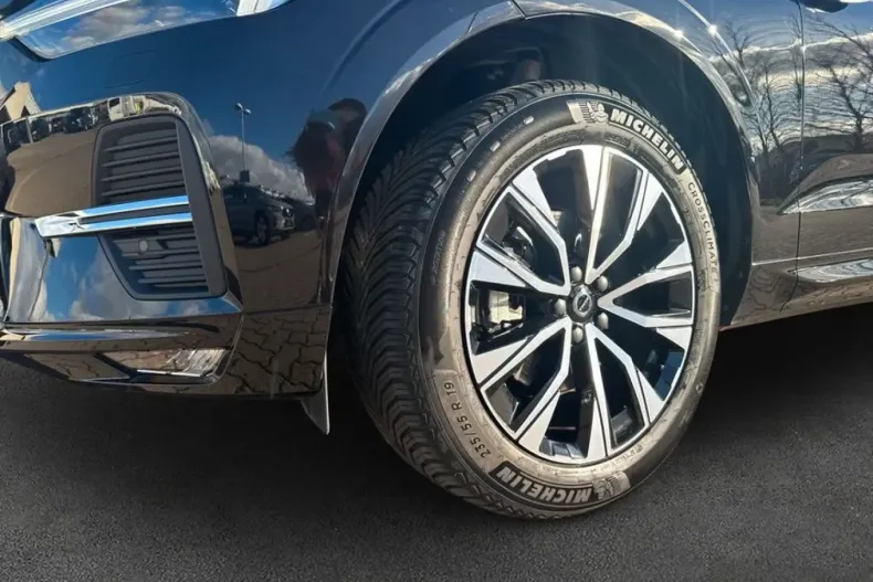 Volvo XC60 din 2024 cu 8.424 km - oferta VOL172395 - foto 5