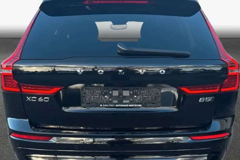 Volvo XC60 din 2024 cu 8.424 km - oferta VOL172395 - foto 7