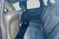 Volvo XC60 din 2024 cu 8.424 km - oferta VOL172395 - foto 9