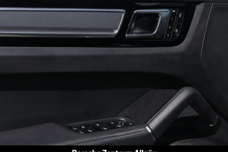 Porsche Cayenne din 2022 cu 80.000 km - oferta POR172396 - foto 23