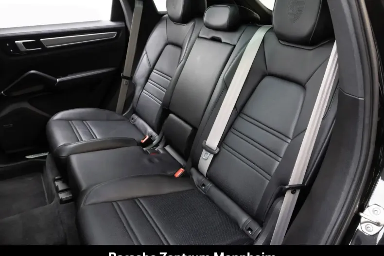 Porsche Cayenne din 2022 cu 51.290 km - oferta POR172397 - foto 17