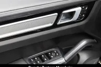 Porsche Cayenne din 2022 cu 51.290 km - oferta POR172397 - foto 18