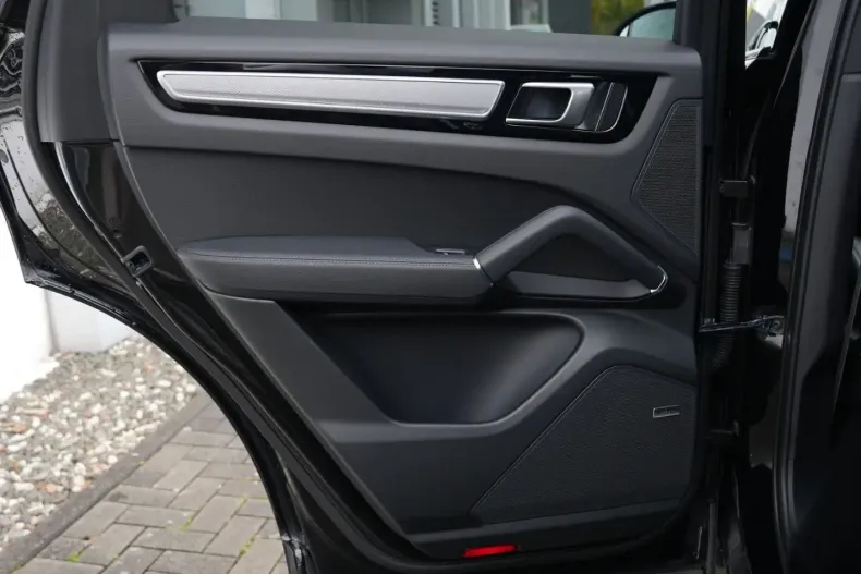 Porsche Cayenne din 2022 cu 80.000 km - oferta POR172399 - foto 42