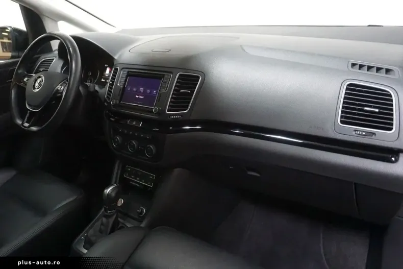 Volkswagen Sharan din 2022 cu 67.760 km - oferta VOL172403 - foto 10