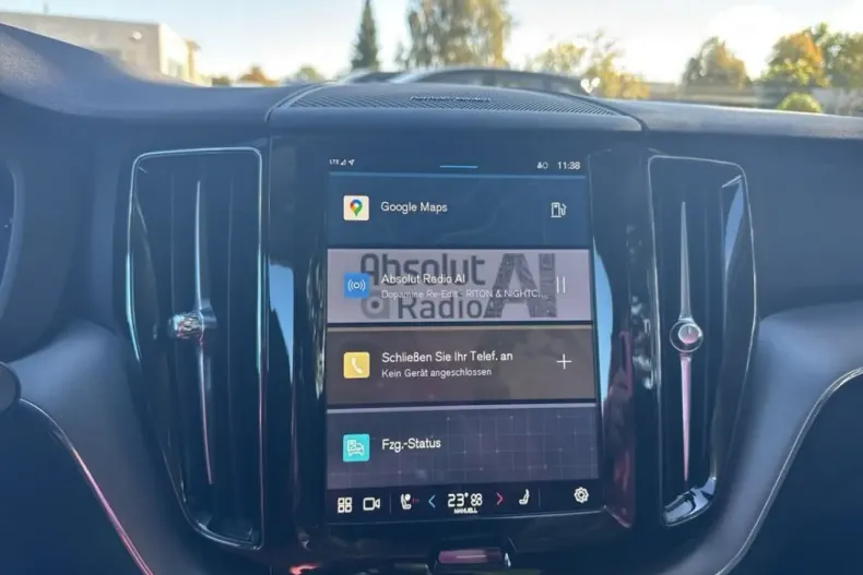 Volvo XC60 din 2024 cu 13.088 km - oferta VOL172405 - foto 9