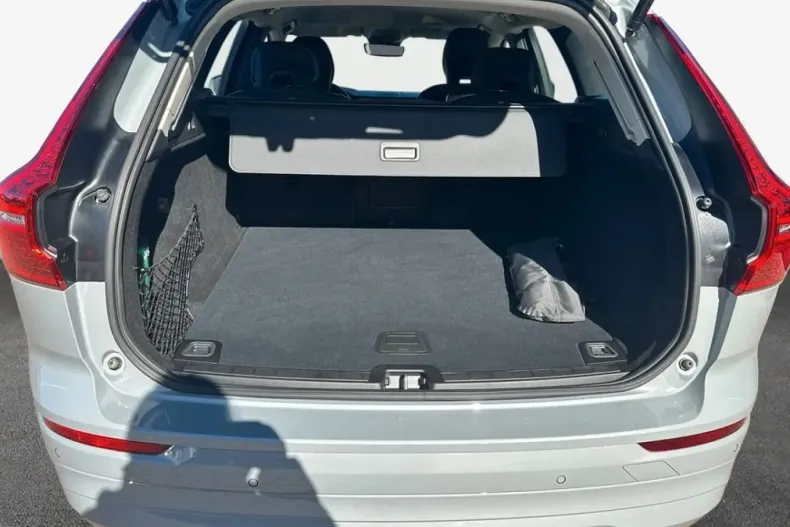 Volvo XC60 din 2024 cu 13.088 km - oferta VOL172405 - foto 11