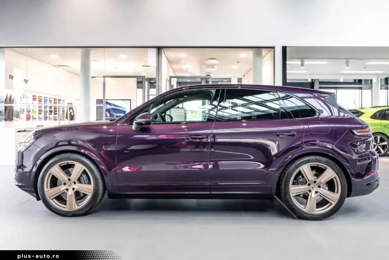 Porsche Cayenne din 2025 cu 9.900 km - oferta POR172407 - foto 3