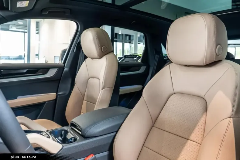 Porsche Cayenne din 2025 cu 9.900 km - oferta POR172407 - foto 10