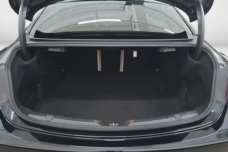 Mercedes-Benz E 300 din 2022 cu 96.322 km - oferta MER172413 - foto 10