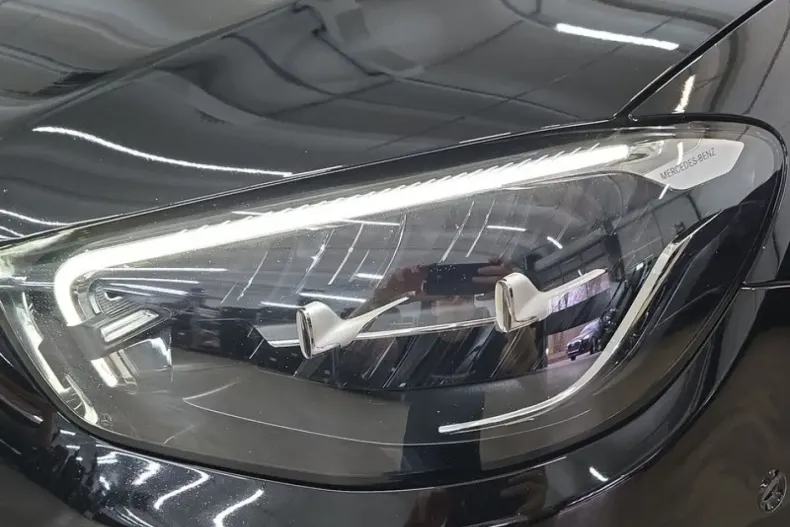 Mercedes-Benz E 300 din 2022 cu 96.322 km - oferta MER172413 - foto 13