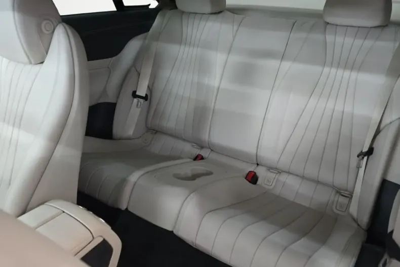 Mercedes-Benz E 300 din 2022 cu 96.322 km - oferta MER172413 - foto 18