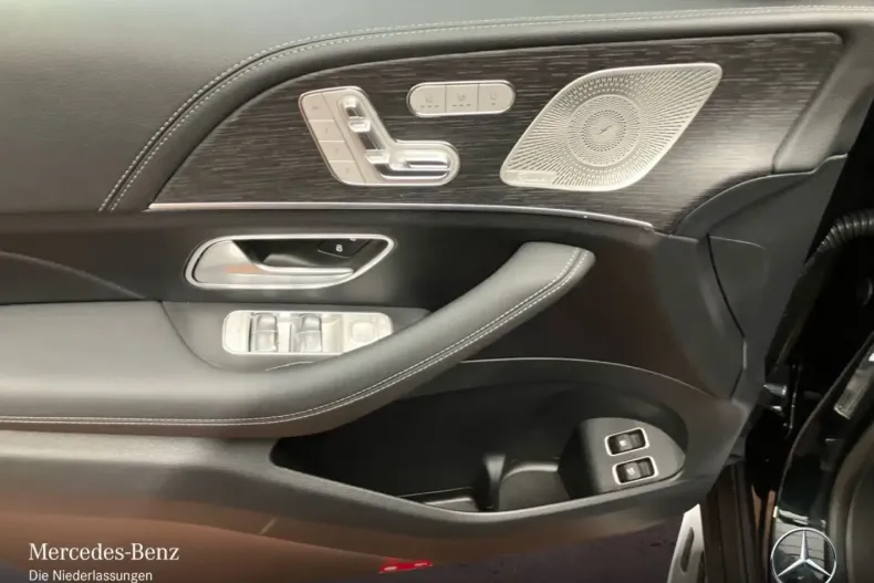 Mercedes-Benz GLE 53 AMG din 2025 cu 16.446 km - oferta MER172415 - foto 11