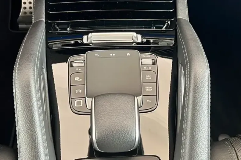 Mercedes-Benz GLE 400 din 2023 cu 6.047 km - oferta MER172417 - foto 15