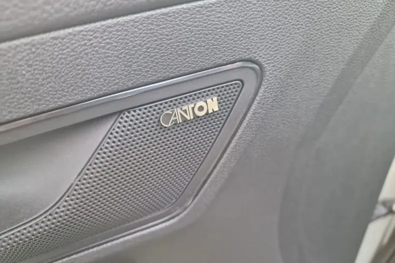 Skoda Karoq din 2025 cu 11.516 km - oferta SKO172418 - foto 10