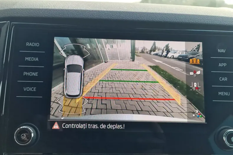 Skoda Karoq din 2025 cu 11.516 km - oferta SKO172418 - foto 35