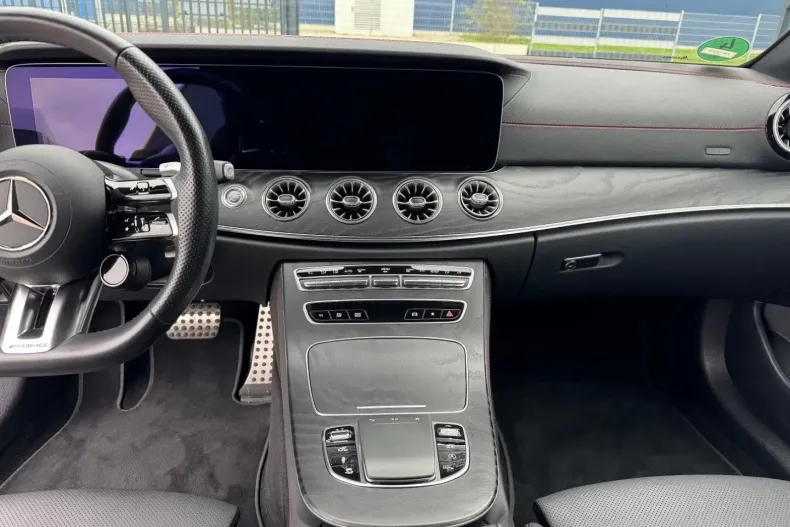 Mercedes-Benz E 53 AMG din 2023 cu 30.424 km - oferta MER172421 - foto 13