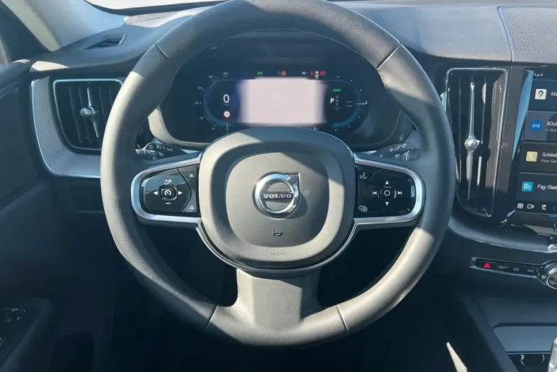 Volvo XC60 din 2022 cu 79.300 km - oferta VOL172422 - foto 17