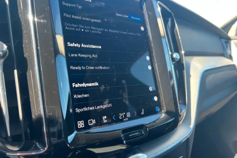 Volvo XC60 din 2022 cu 79.300 km - oferta VOL172422 - foto 26