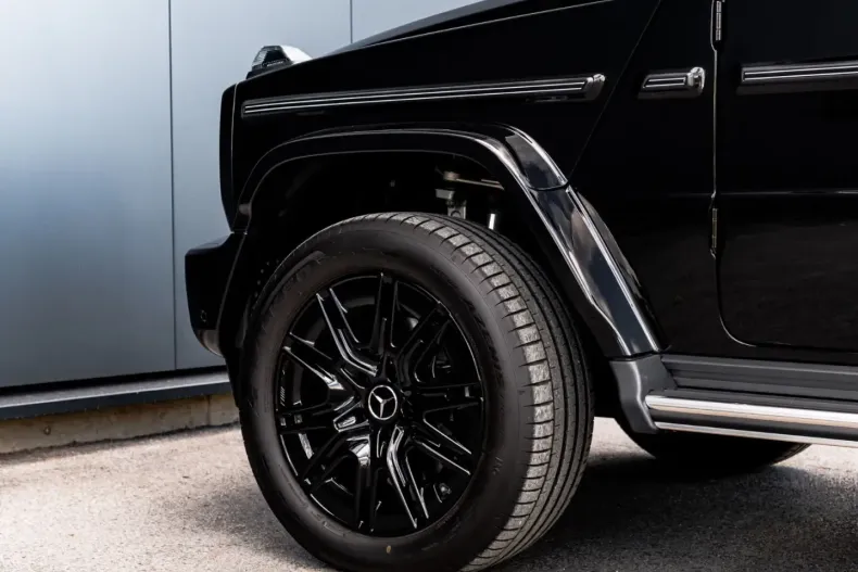 Mercedes-Benz G 450 din 2024 cu 3.000 km - oferta MER172433 - foto 3