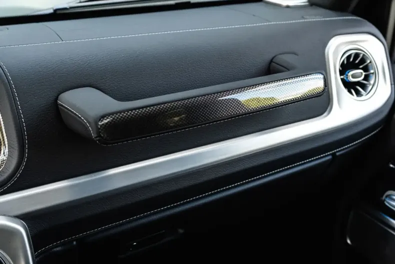 Mercedes-Benz G 450 din 2024 cu 3.000 km - oferta MER172433 - foto 44