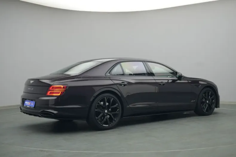 Bentley Flying Spur din 2023 cu 19.300 km - oferta BEN172434 - foto 20