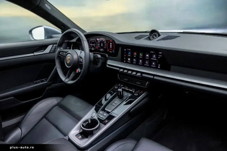 Porsche 992 din 2024 cu 3.000 km - oferta POR172435 - foto 4