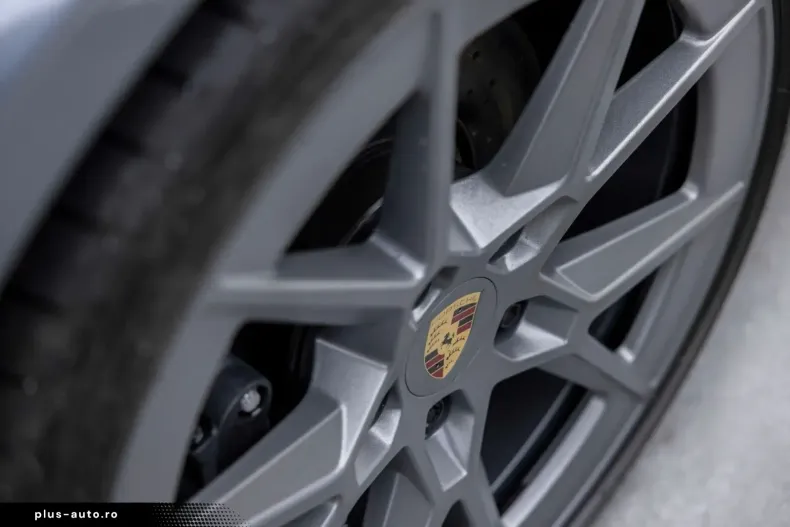 Porsche 992 din 2024 cu 3.000 km - oferta POR172435 - foto 34