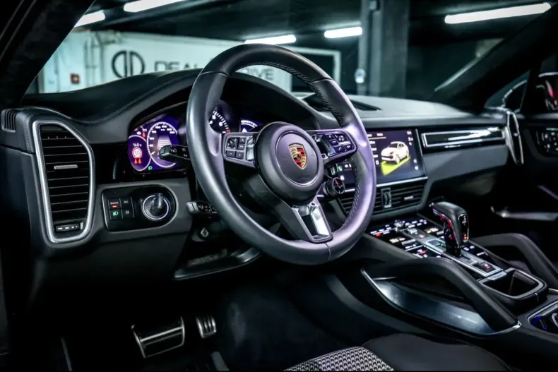 Porsche Cayenne din 2023 cu 31.150 km - oferta POR172438 - foto 9