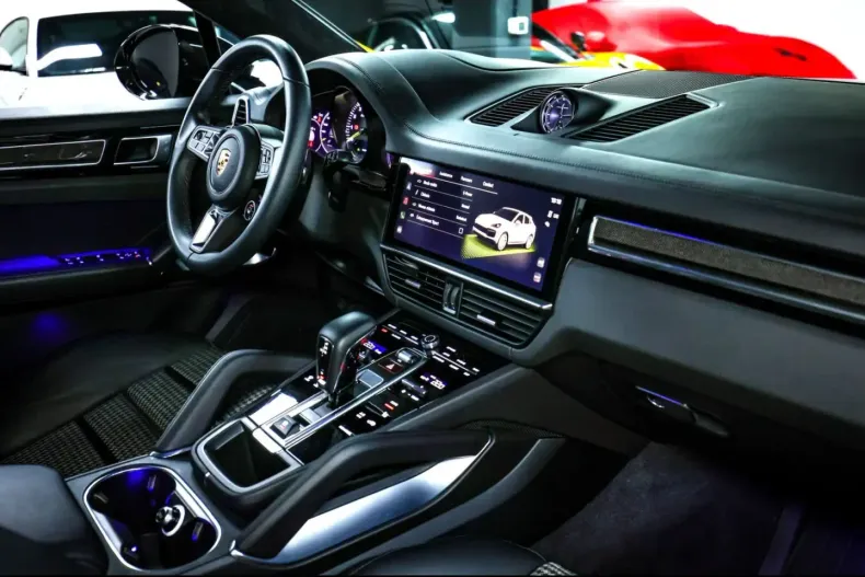 Porsche Cayenne din 2023 cu 31.150 km - oferta POR172438 - foto 13