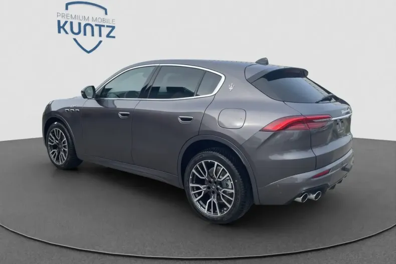 Maserati Grecale din 2025 cu 9.900 km - oferta MAS172450 - foto 3
