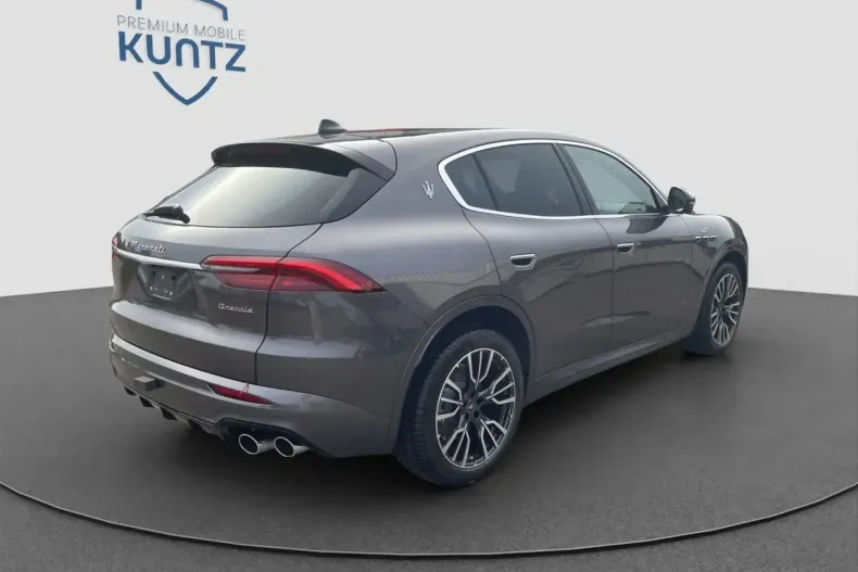Maserati Grecale din 2025 cu 9.900 km - oferta MAS172450 - foto 5
