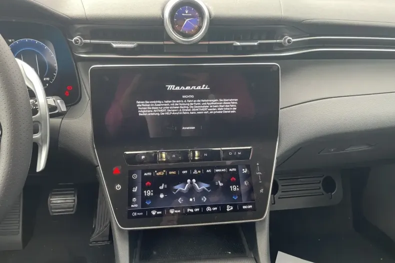 Maserati Grecale din 2025 cu 9.900 km - oferta MAS172450 - foto 14