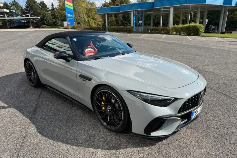 Mercedes-Benz SL 63 AMG din 2023 cu 29.000 km - oferta MER172454 - foto 37