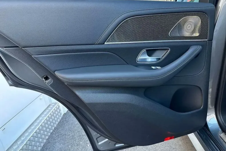 Mercedes-Benz GLE 450 din 2024 cu 42.750 km - oferta MER172455 - foto 13