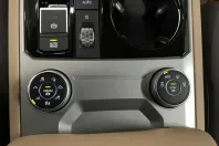 Volkswagen Touareg din 2021 cu 95.507 km - oferta VOL172457 - foto 32