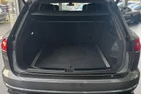 Volkswagen Touareg din 2022 cu 27.500 km - oferta VOL172465 - foto 21