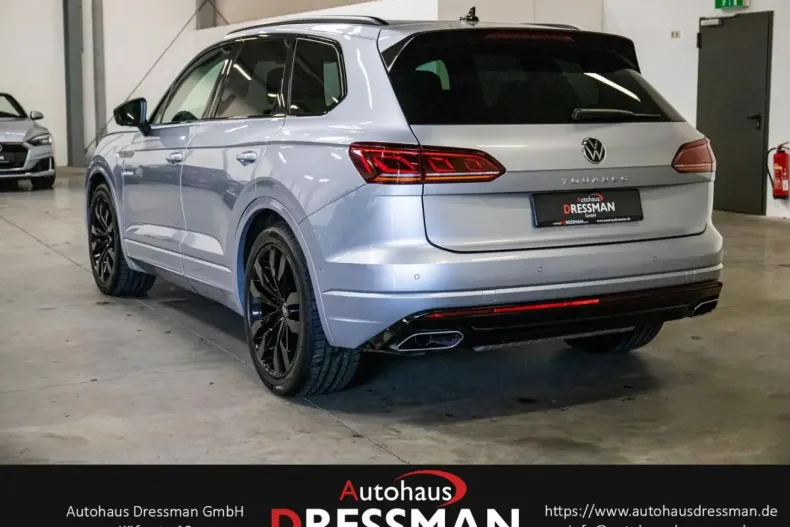 Volkswagen Touareg din 2022 cu 73.811 km - oferta VOL172466 - foto 7
