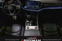 Volkswagen Touareg din 2022 cu 73.811 km - oferta VOL172466 - foto 14