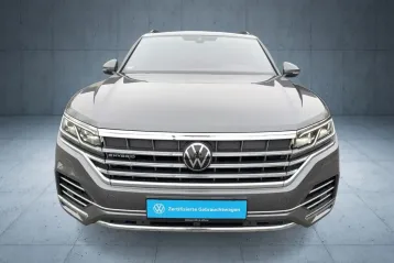 Volkswagen Touareg din 2022 - oferta VOL172467
