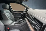 Volkswagen Touareg din 2022 cu 74.844 km - oferta VOL172467 - foto 23
