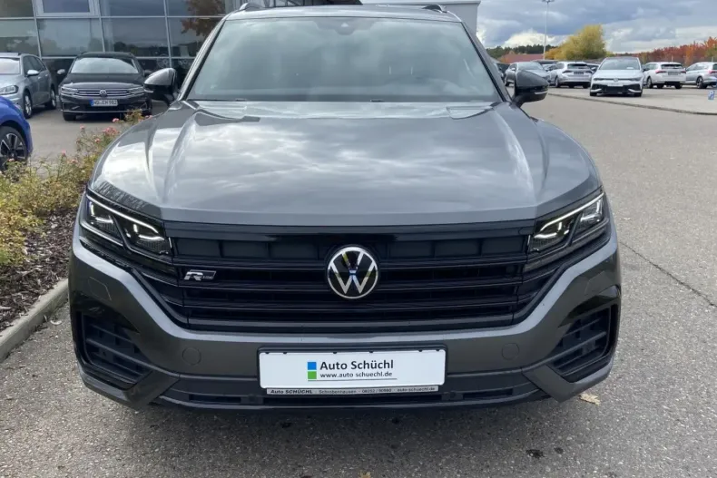 Volkswagen Touareg din 2021 cu 45.514 km - oferta VOL172468 - foto 2