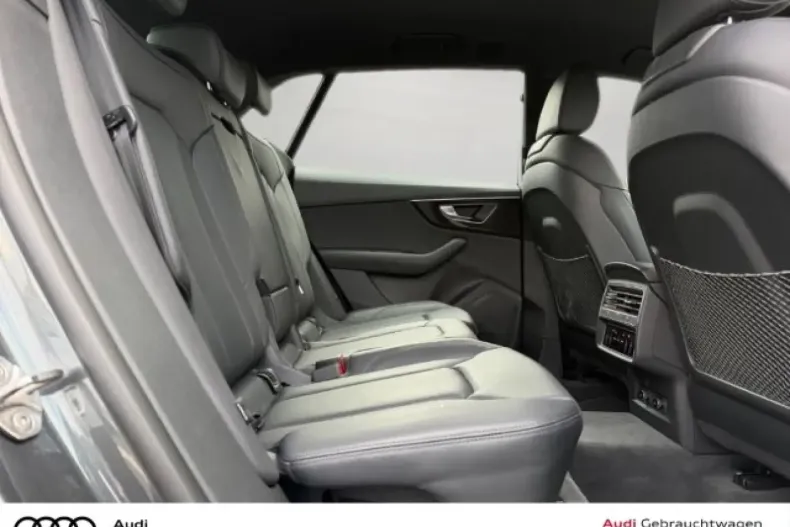 Audi Q8 din 2022 cu 77.171 km - oferta AUD172469 - foto 6