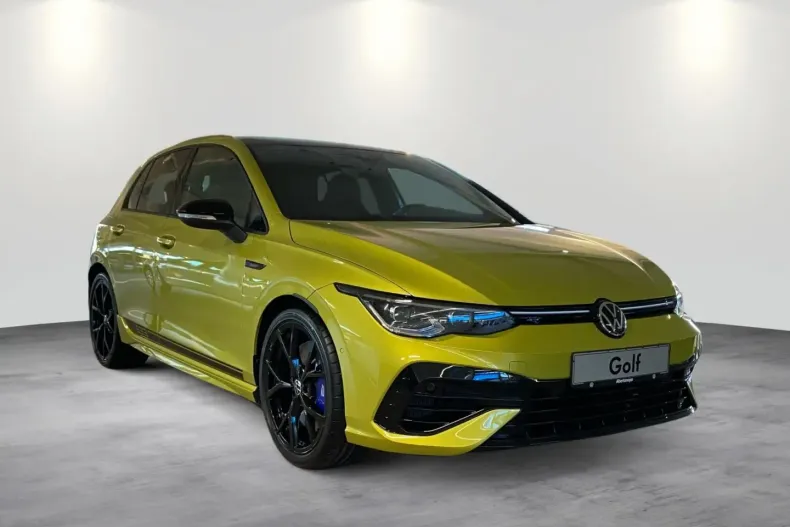 Volkswagen Golf din 2025 cu 9.850 km - oferta VOL172470 - foto 2