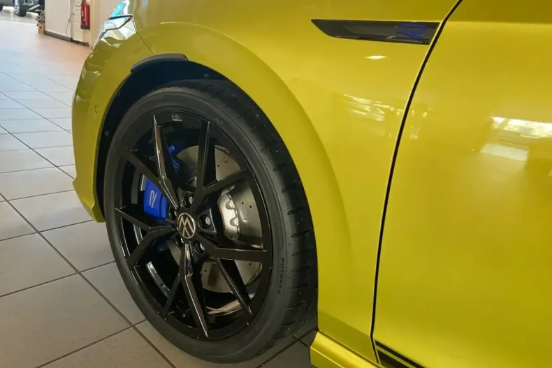 Volkswagen Golf din 2025 cu 9.850 km - oferta VOL172470 - foto 5