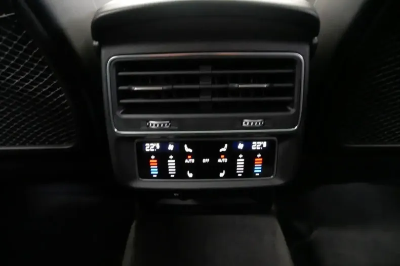 Audi Q7 din 2022 cu 68.040 km - oferta AUD172472 - foto 14