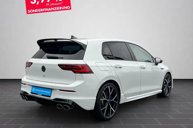 Volkswagen Golf din 2023 cu 22.651 km - oferta VOL172474 - foto 2