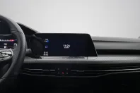 Volkswagen Golf din 2023 cu 22.651 km - oferta VOL172474 - foto 11