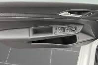 Volkswagen Golf din 2023 cu 22.651 km - oferta VOL172474 - foto 13