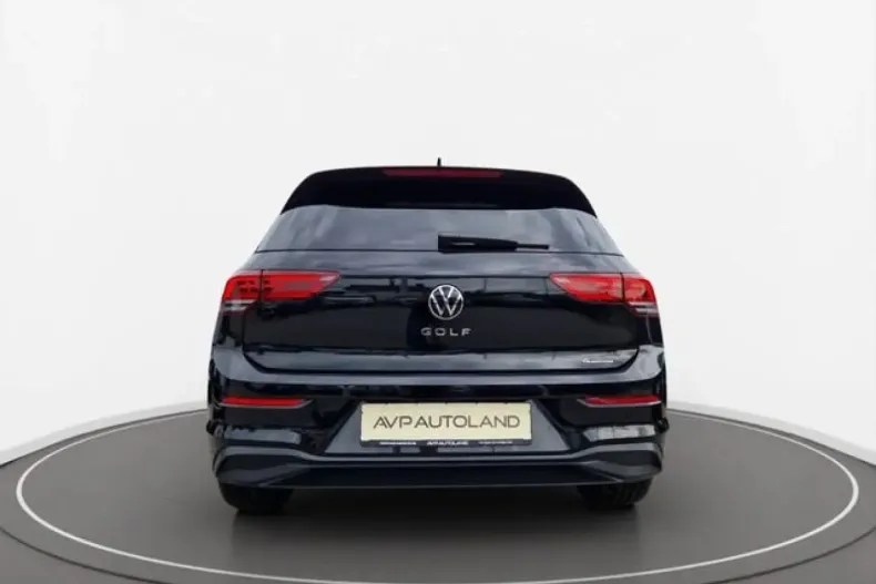 Volkswagen Golf din 2024 cu 27.304 km - oferta VOL172476 - foto 5