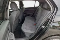 Volkswagen Golf din 2024 cu 27.304 km - oferta VOL172476 - foto 10